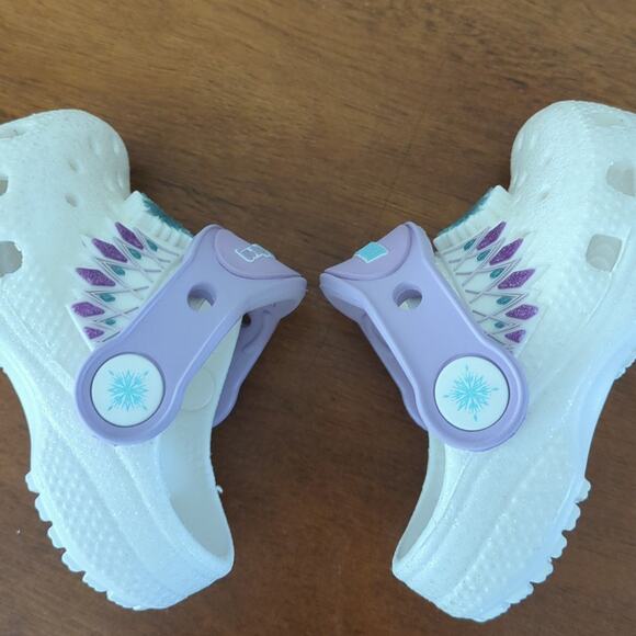 Crocs Disney Frozen II Classic Clog toddler C4 - Picture 8 of 10
